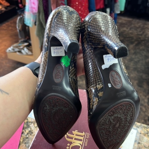 Söfft Avant mocha python print pump in box size 7.5 - Picture 7 of 8